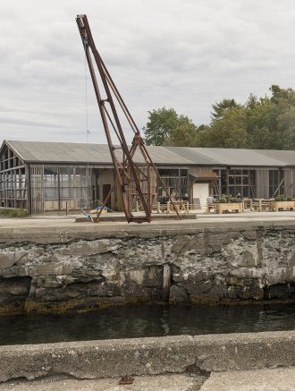 Verdig vinner 2016: Ladekaia er et forbilledlig eksempel der ny bruk har fått plass i et verneverdig bygg. Juryen synes det var inspirerende å se hvordan alle de involverte aktørene har sett verdien av det som allerede er, og med enkle grep fått til noe unikt, selv med rimelige materialer og et lavt budsjett.