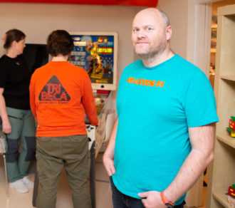 Trond Åge Langtind m fl reparerer