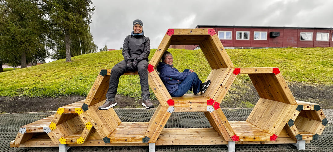 Mona Rise fra Idrett og friluftsliv og Magnhild Lunde fra Kommunalteknikk